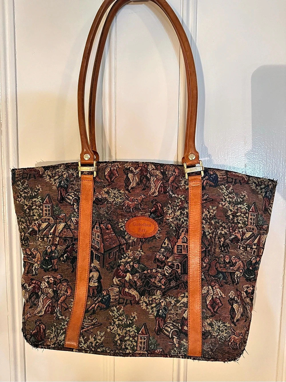 Gherline-Art Tapestry Tote Bag in Brown & Multicolor